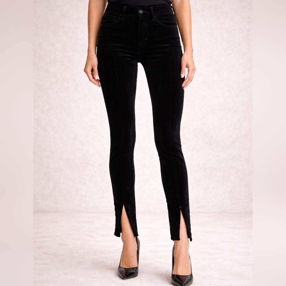 L'AGENCE Jyothi High Rise Split Ankle Velvet Jean in Black Size 30